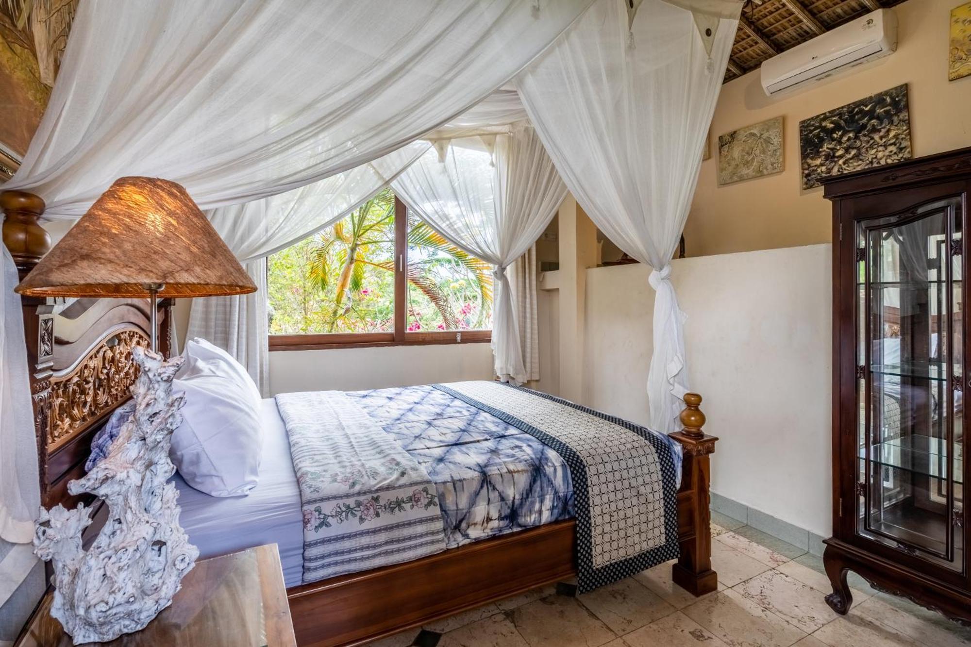 Tirta Asri Ubud Villa Стая снимка