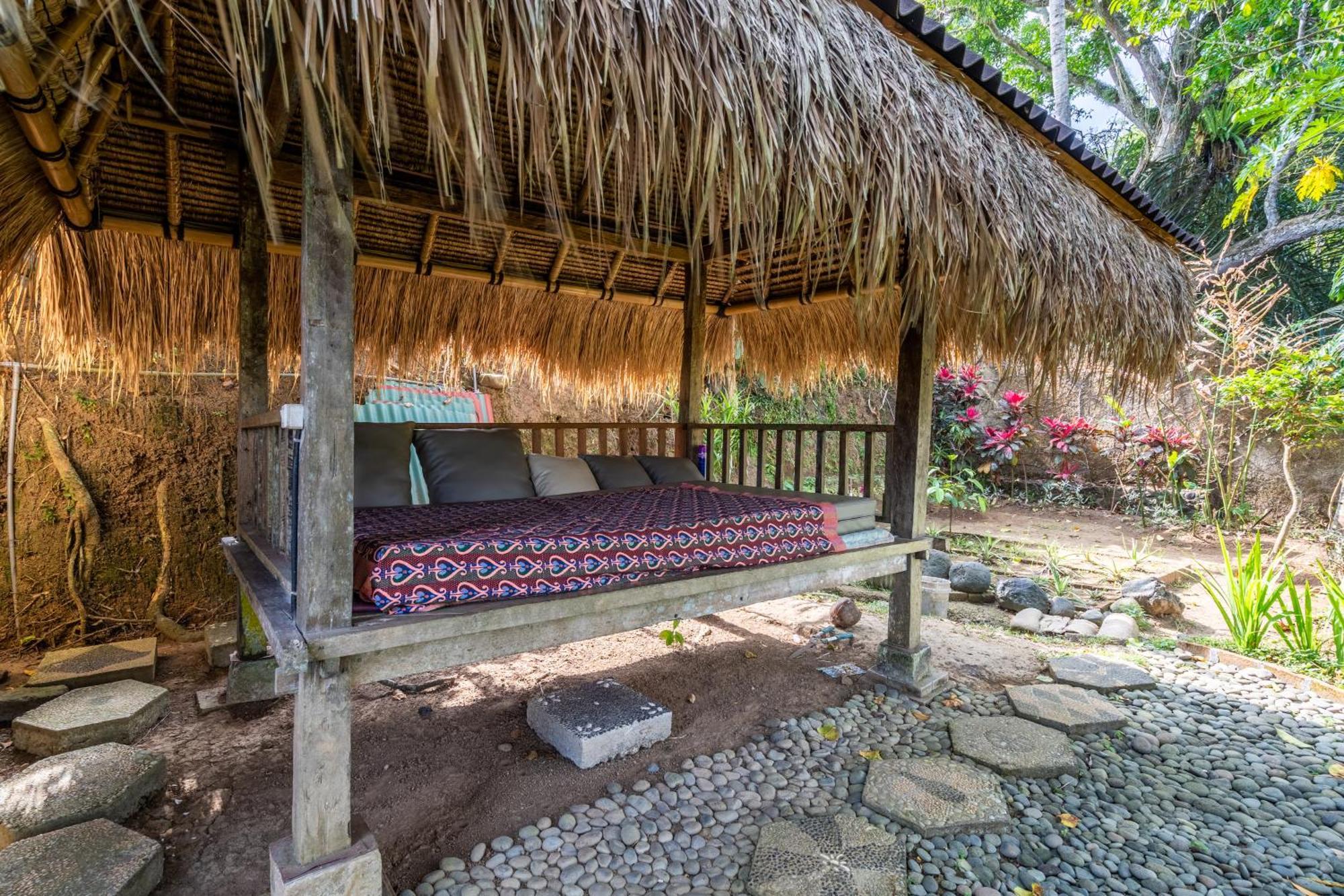 Tirta Asri Ubud Villa Стая снимка